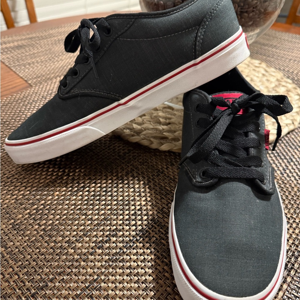 Vans Black and Red Men's Sneakers - Picture 4 of 6